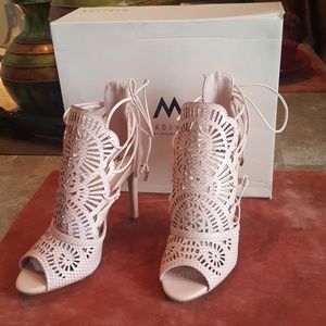 Madison, Cheyrl Pink Sandals - Size 8